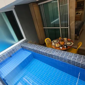 https://exclusivo-studio-com-piscina-privativa-a-3-minutos-da.portodegalinhashotels.com