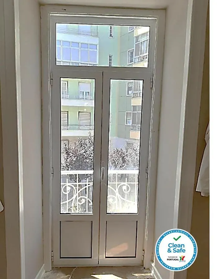 Portugal Here I Come - Herois De Quionga Lisbon Apartment